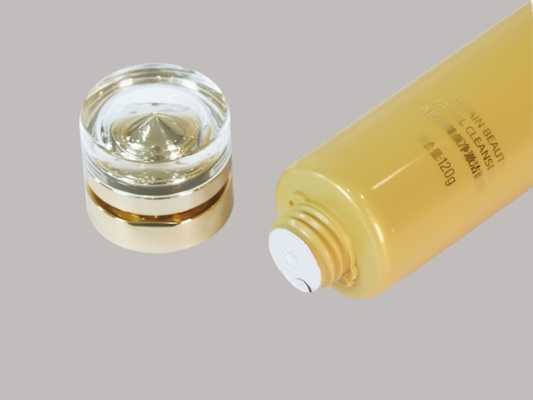 BBのねじ帽子が付いているクリーム色の注文の化粧品の管D40mm 70-180mlのプラスチック顔のクリーム
